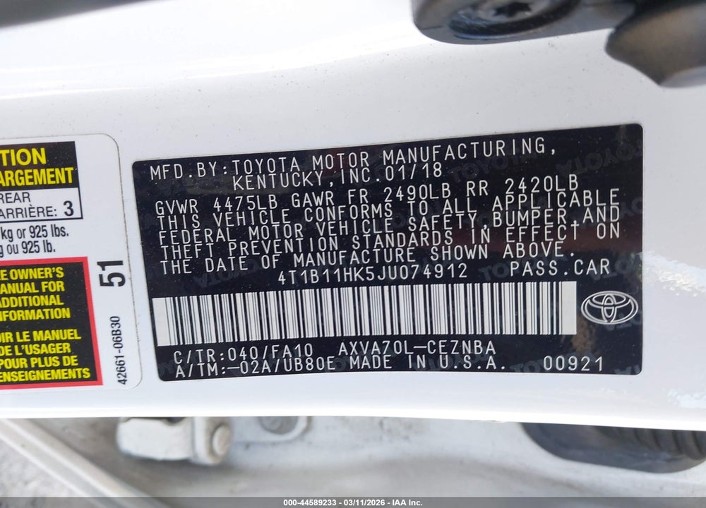 2018 TOYOTA CAMRY LE VIN: 4T1B11HK5JU074912