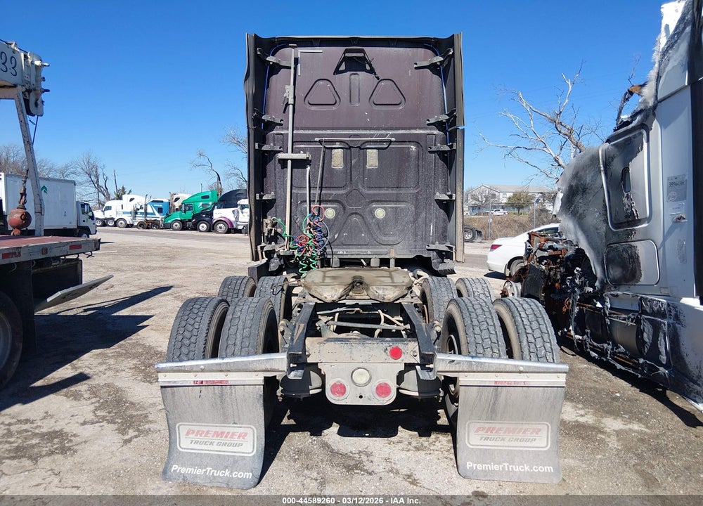 2014 FREIGHTLINER CASCADIA 125 VIN: 3AKJGLD53ESFN2444