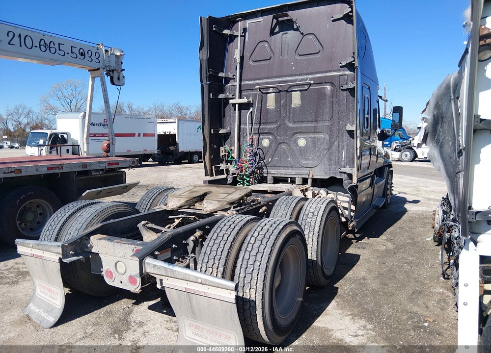 2014 FREIGHTLINER CASCADIA 125 VIN: 3AKJGLD53ESFN2444