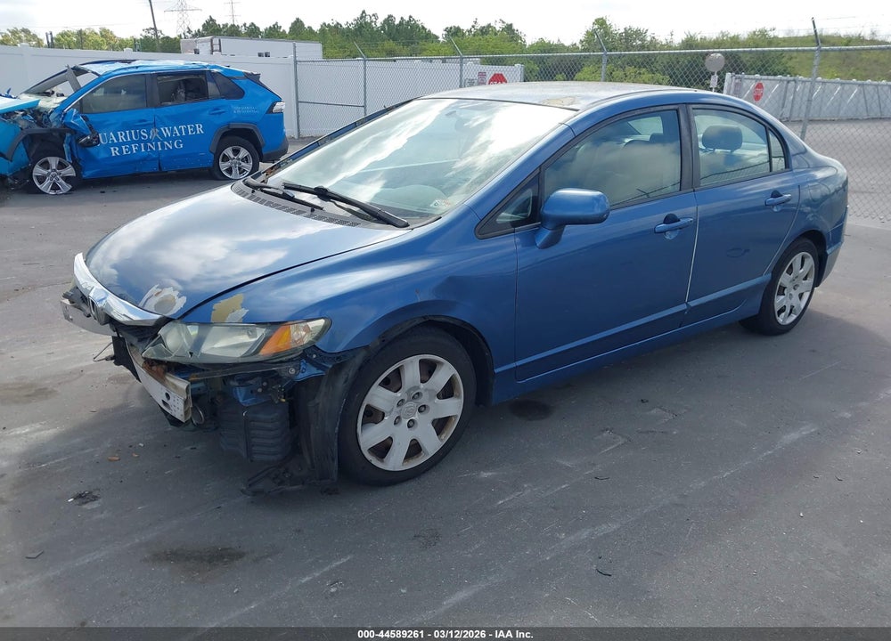 2010 HONDA CIVIC LX VIN: 2HGFA1F51AH322371