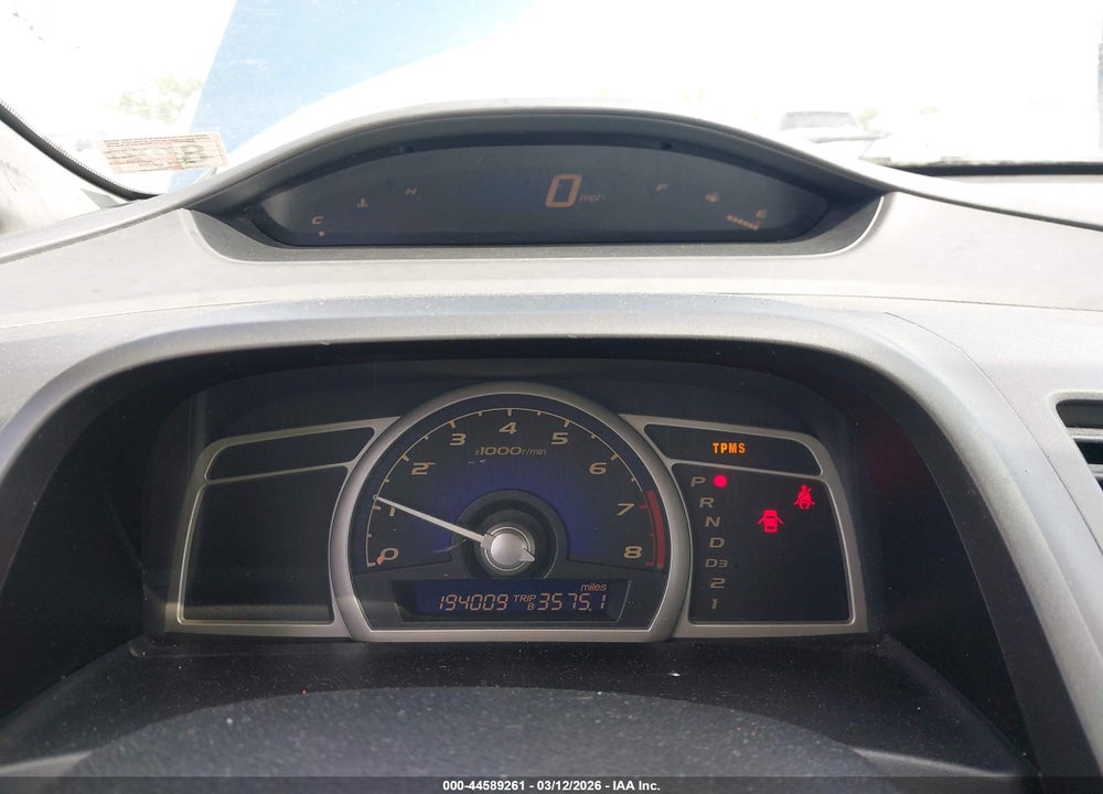 2010 HONDA CIVIC LX VIN: 2HGFA1F51AH322371