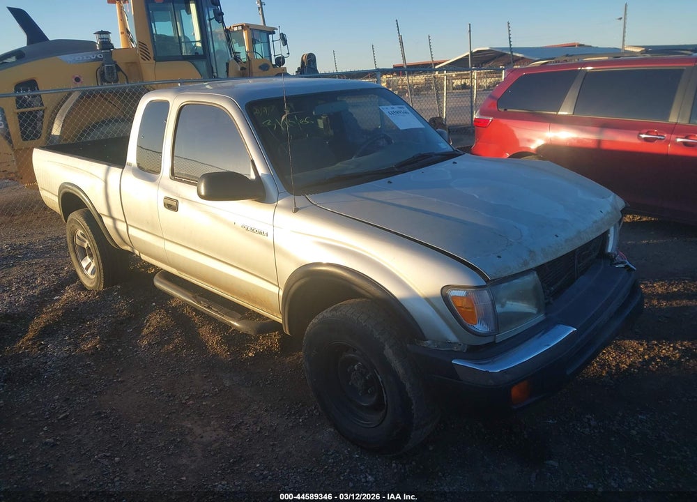 2000 TOYOTA TACOMA VIN: 4TAWM72NXYZ675132
