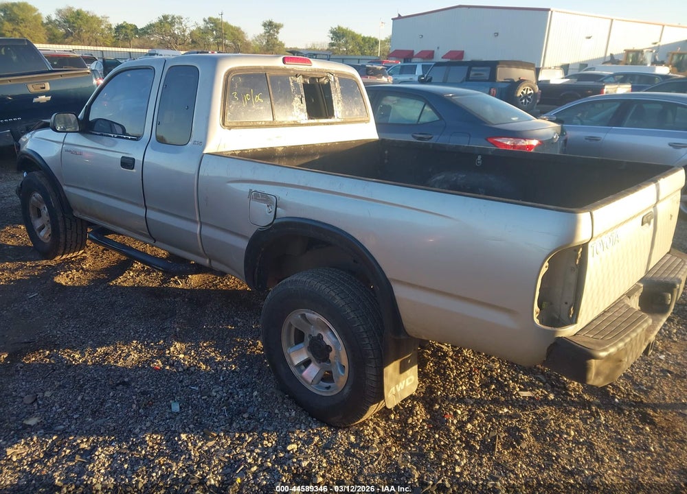 2000 TOYOTA TACOMA VIN: 4TAWM72NXYZ675132