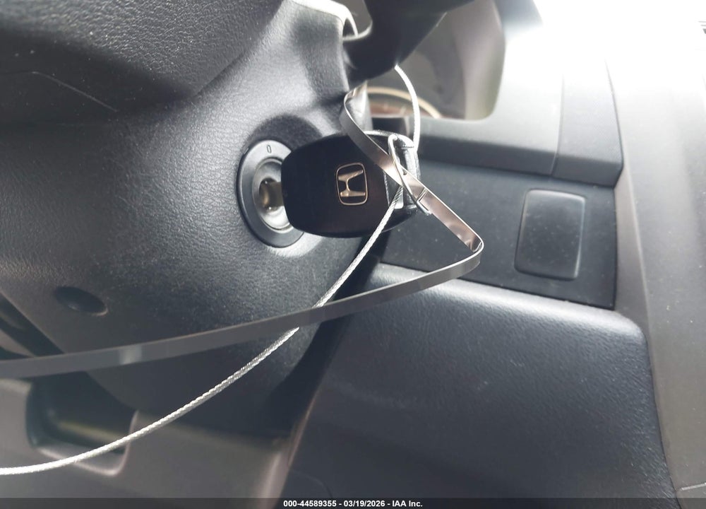 2011 HONDA CR-V LX VIN: 5J6RE4H36BL113042