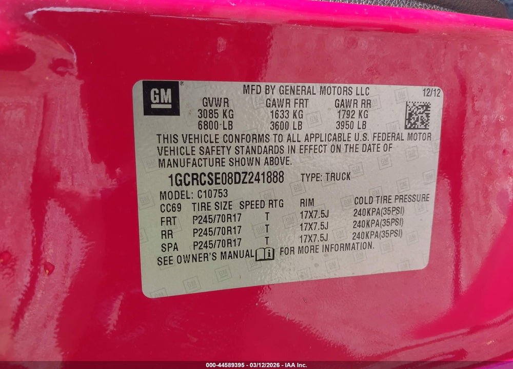 2013 CHEVROLET SILVERADO 1500 LT VIN: 1GCRCSE08DZ241888
