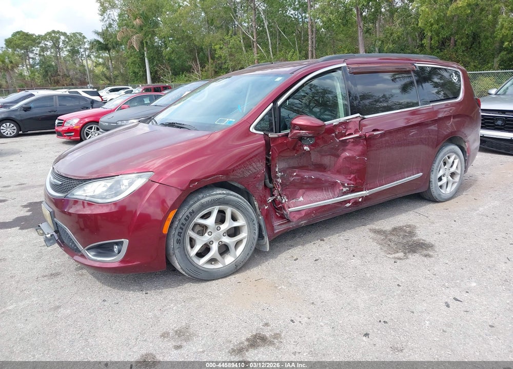2017 CHRYSLER PACIFICA TOURING-L VIN: 2C4RC1BG4HR509203