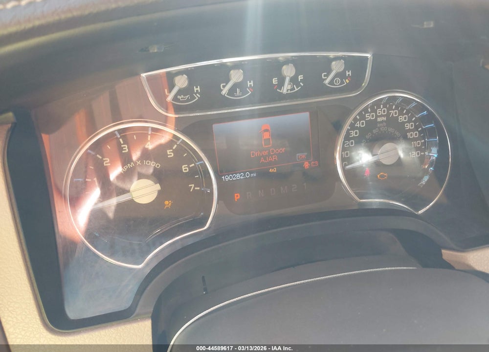 2011 FORD F-150 LARIAT VIN: 1FTFW1ET7BFB84192