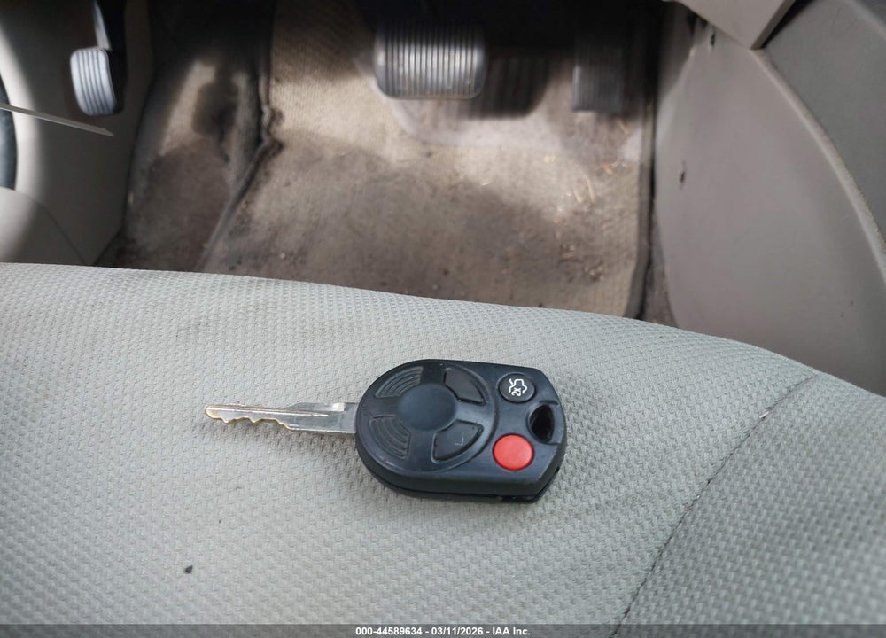 2008 FORD ESCAPE XLT VIN: 1FMCU03108KB36484