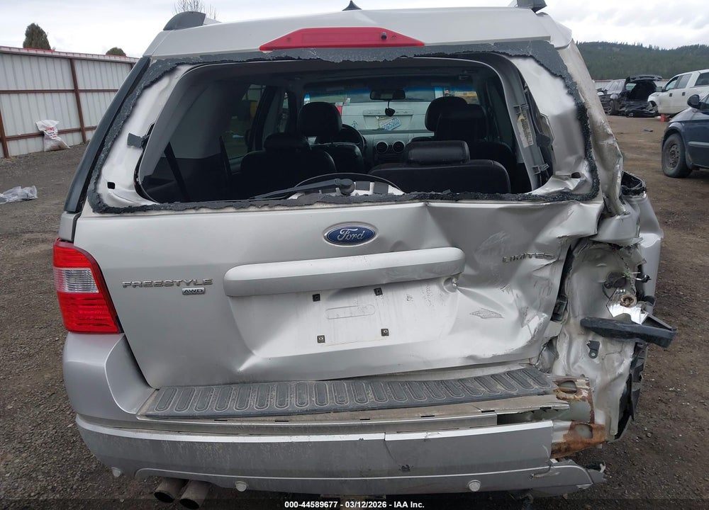 2007 FORD FREESTYLE LIMITED VIN: 1FMDK06107GA01867