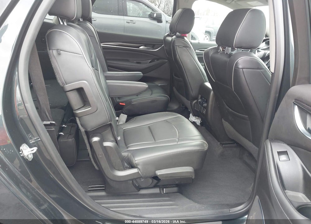 2019 BUICK ENCLAVE AWD AVENIR VIN: 5GAEVCKW8KJ196598