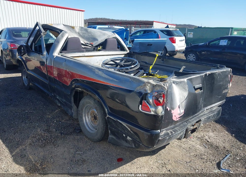 1999 CHEVROLET S-10 LS VIN: 1GCCS1444X8184851