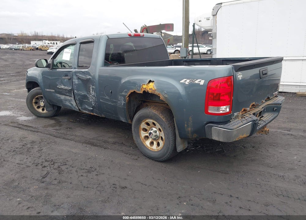 2008 GMC SIERRA 1500 WORK TRUCK VIN: 2GTEK19C081236568
