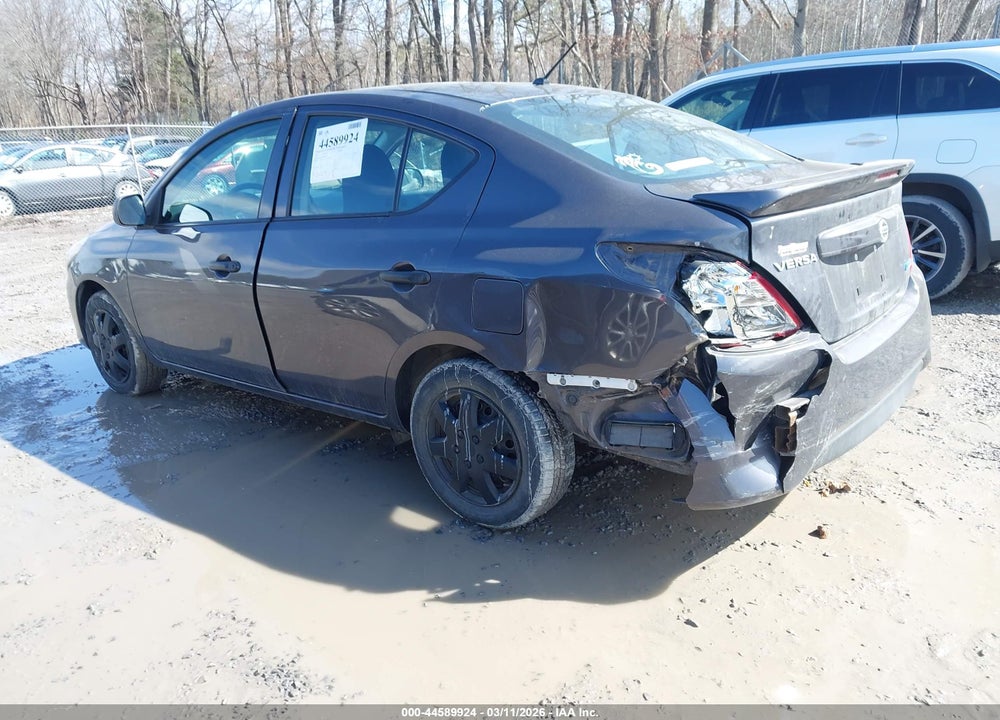 2015 NISSAN VERSA 1.6 S+ VIN: 3N1CN7AP0FL887911