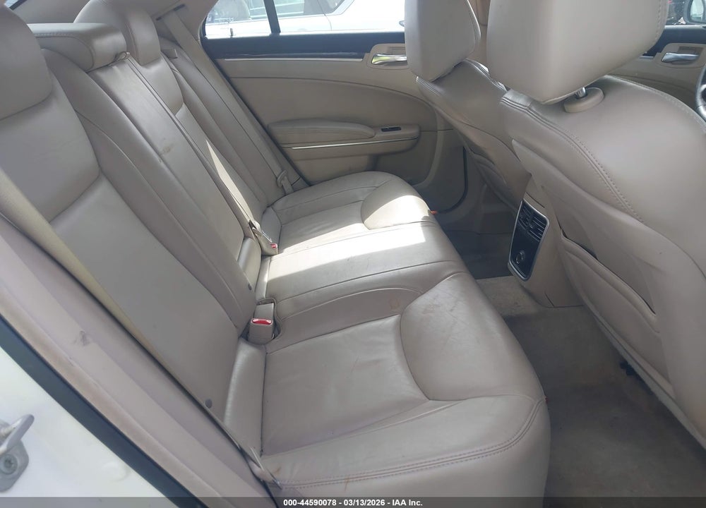 2012 CHRYSLER 300 LIMITED VIN: 2C3CCACG7CH272696