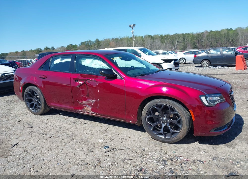 2019 CHRYSLER 300 TOURING VIN: 2C3CCAAG6KH648371