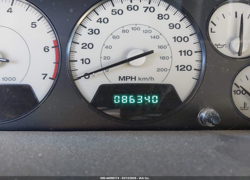 2004 JEEP GRAND CHEROKEE LIMITED VIN: 1J4GX58S74C143877