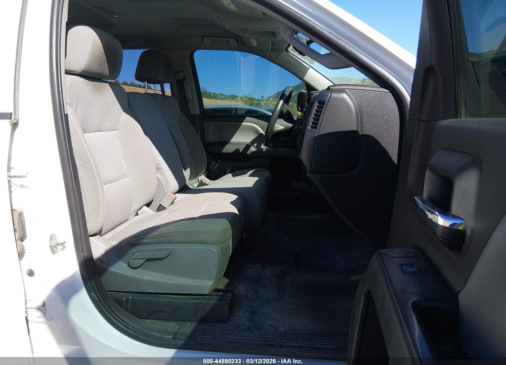 2018 CHEVROLET SILVERADO 1500 WT VIN: 1GCRCNEC7JZ293648