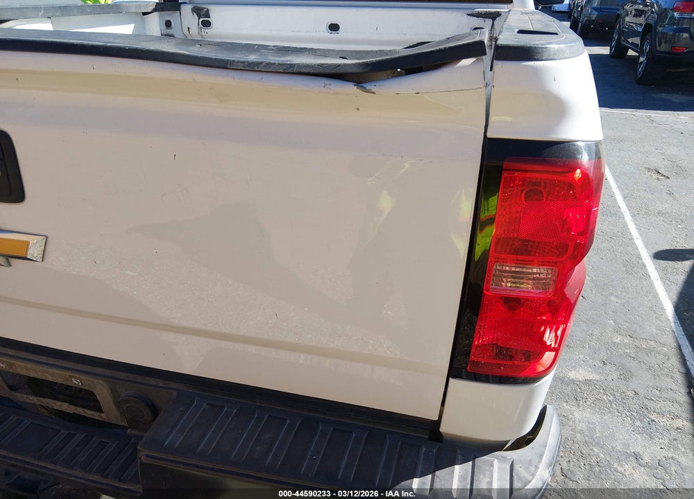 2018 CHEVROLET SILVERADO 1500 WT VIN: 1GCRCNEC7JZ293648
