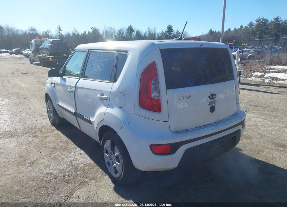 2013 KIA SOUL VIN: KNDJT2A58D7760675