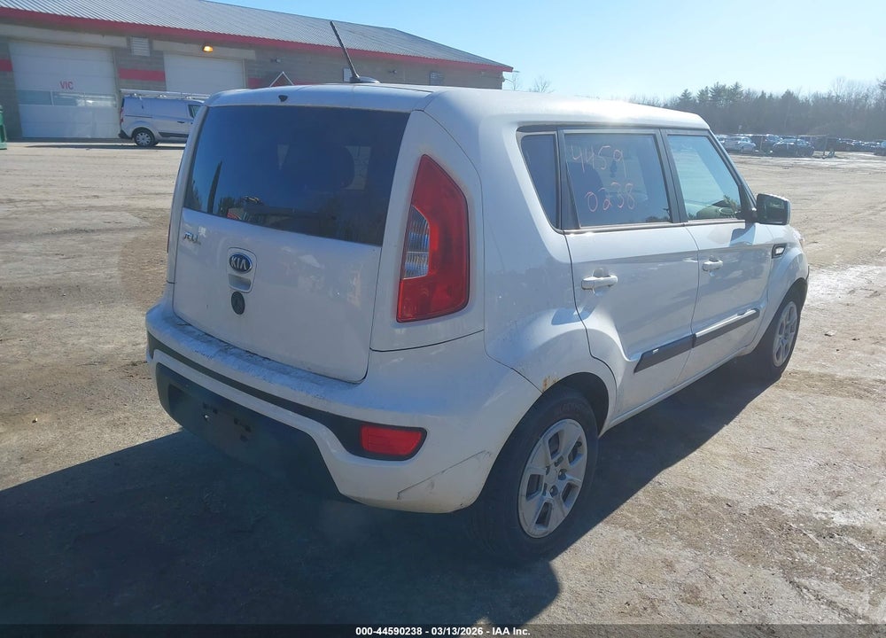 2013 KIA SOUL VIN: KNDJT2A58D7760675