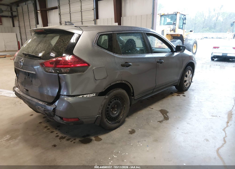 2017 NISSAN ROGUE S VIN: 5N1AT2MT3HC746699
