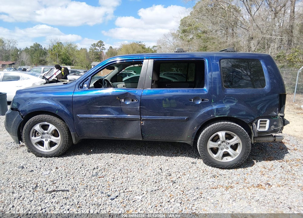 2014 HONDA PILOT EX-L VIN: 5FNYF4H58EB052008