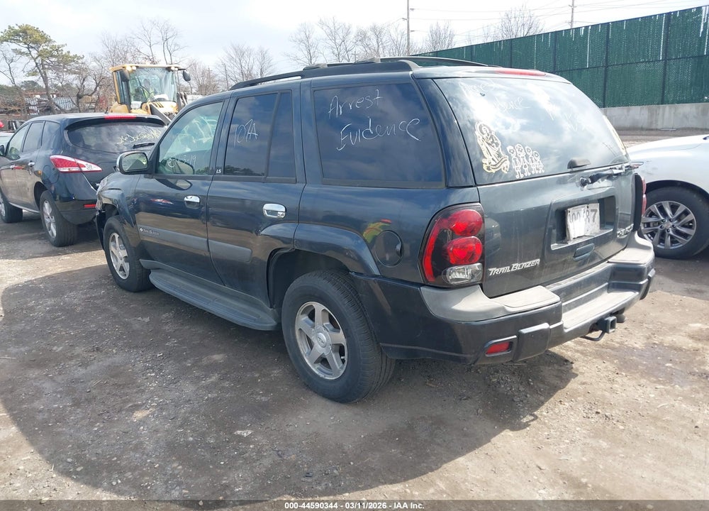2004 CHEVROLET TRAILBLAZER LS VIN: 1GNDT13S942275573