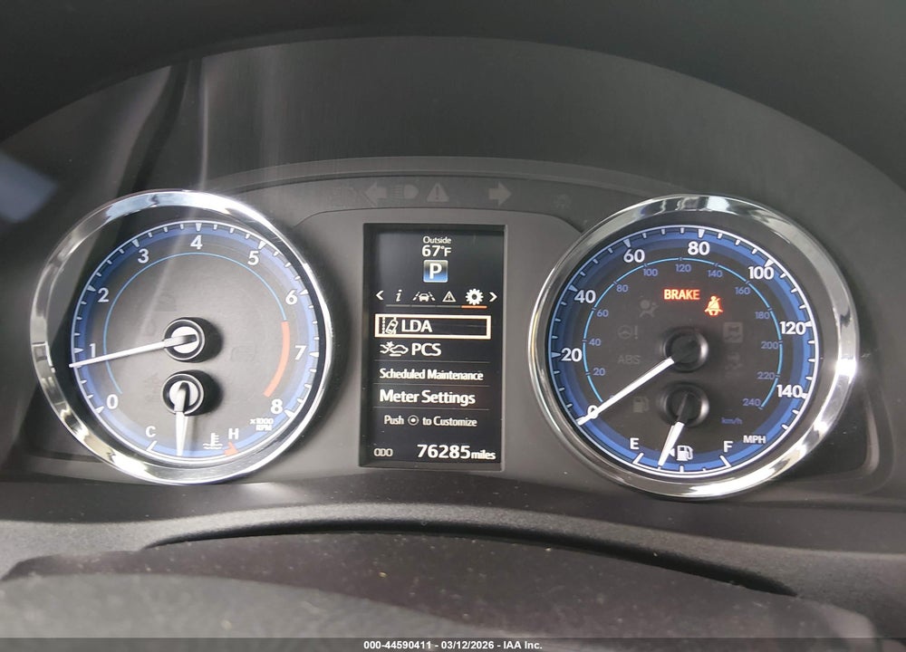 2018 TOYOTA COROLLA L VIN: 2T1BURHE2JC019903
