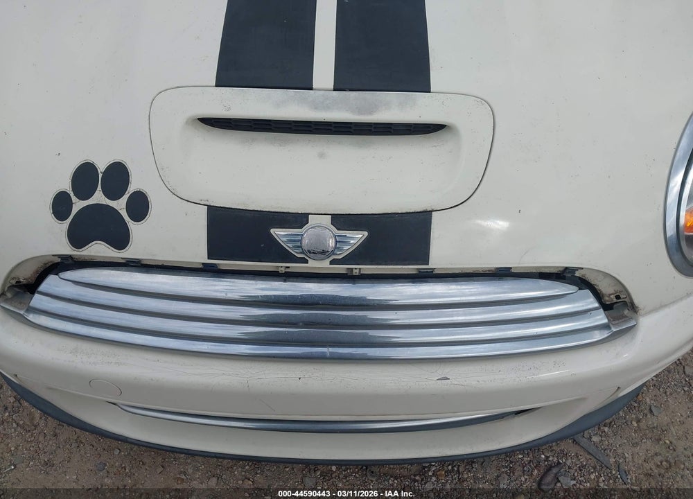 2013 MINI HARDTOP COOPER VIN: WMWSU3C56DT687038
