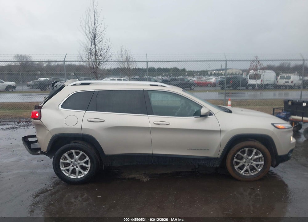2015 JEEP CHEROKEE LATITUDE VIN: 1C4PJMCB5FW771947