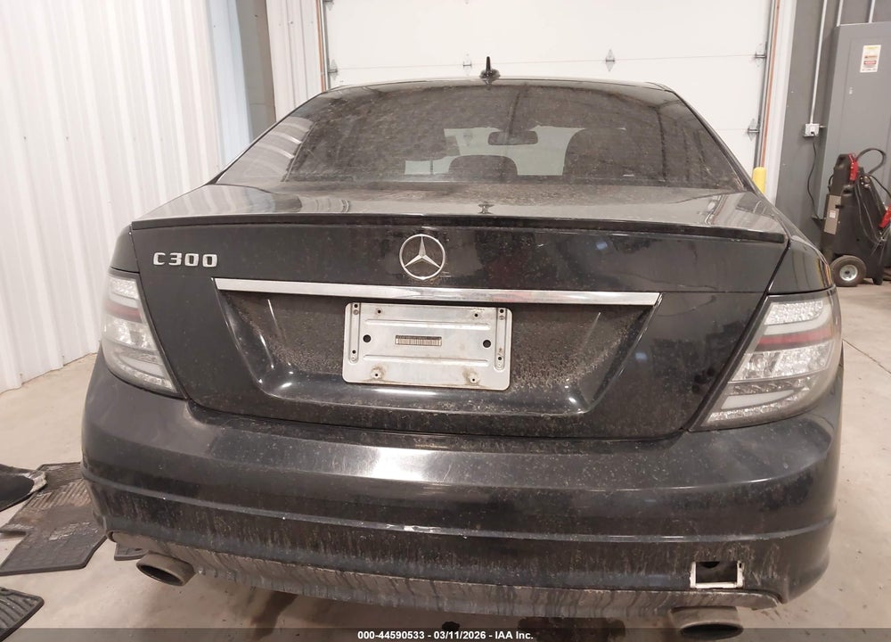 2010 MERCEDES-BENZ C 300 SPORT 4MATIC VIN: WDDGF8BB2AR128365