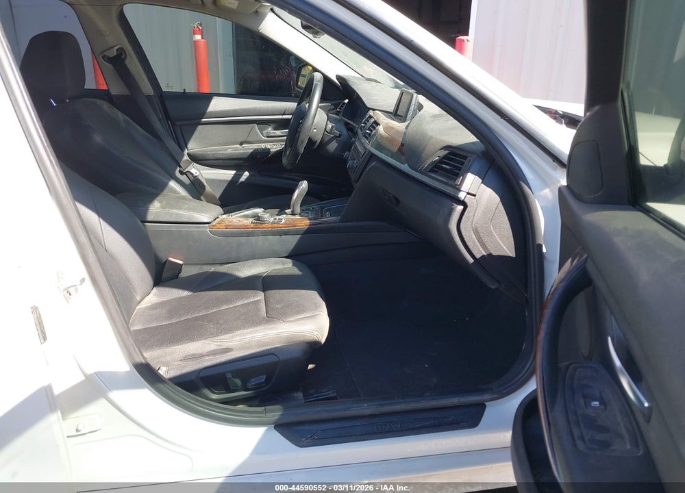 2013 BMW 328I XDRIVE VIN: WBA3B3C5XDJ811351