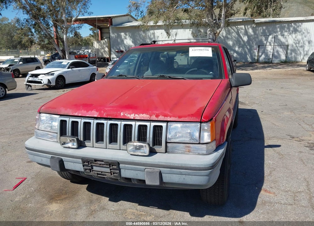 1995 JEEP GRAND CHEROKEE LAREDO VIN: 1J4FX58S3SC563127