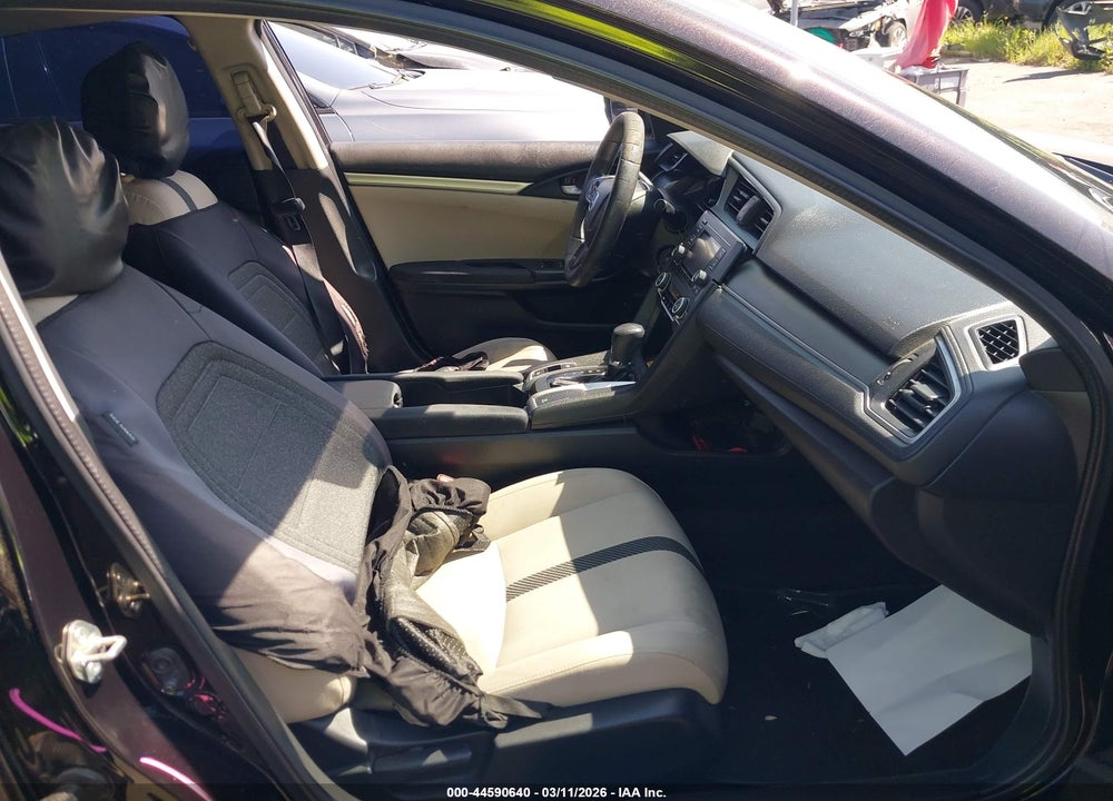2017 HONDA CIVIC LX VIN: 2HGFC2F57HH506210