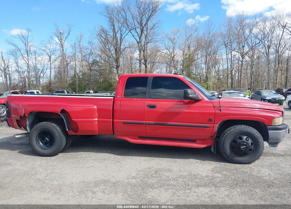 2001 DODGE RAM 3500 ST VIN: 1B7MC33671J502235