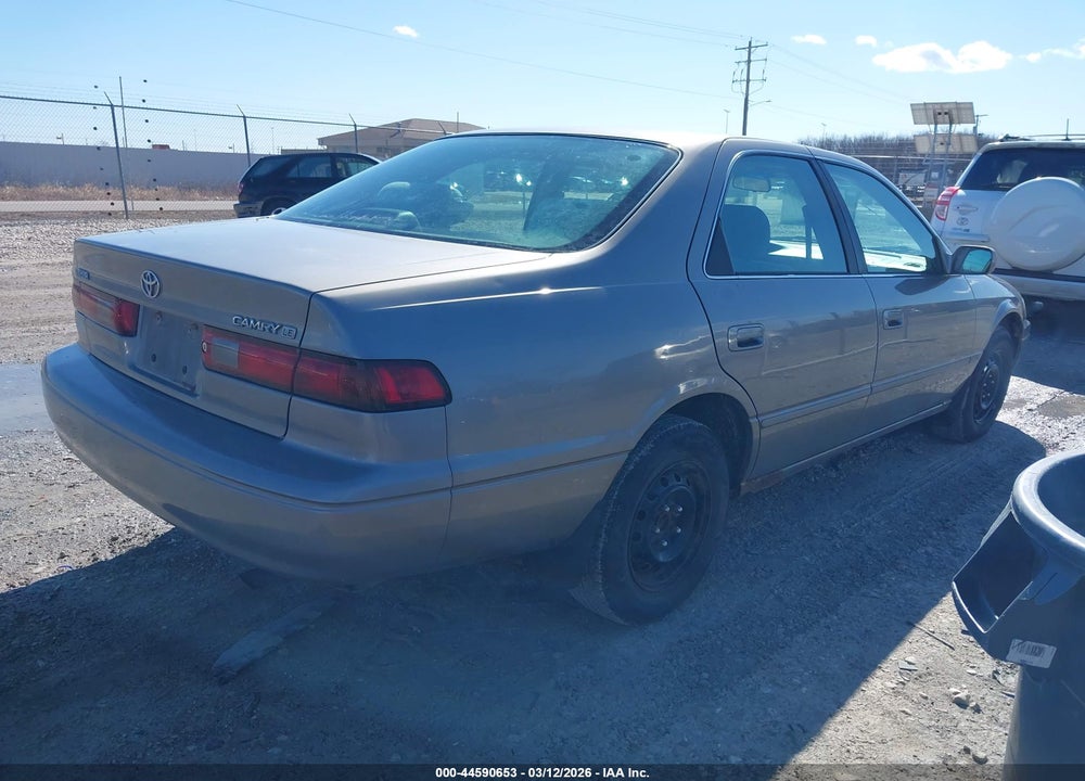 1999 TOYOTA CAMRY LE VIN: 4T1BG22K4XU531893