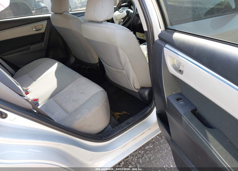 2015 TOYOTA COROLLA LE PLUS VIN: 2T1BURHE5FC235381