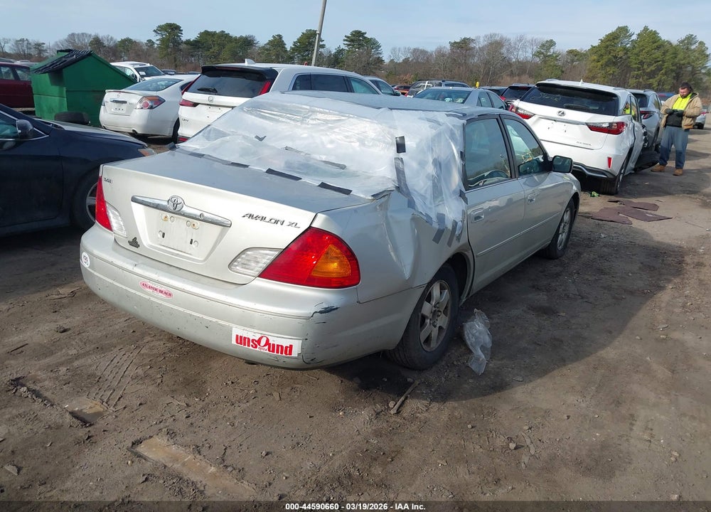 2000 TOYOTA AVALON XL VIN: 4T1BF28B4YU082162