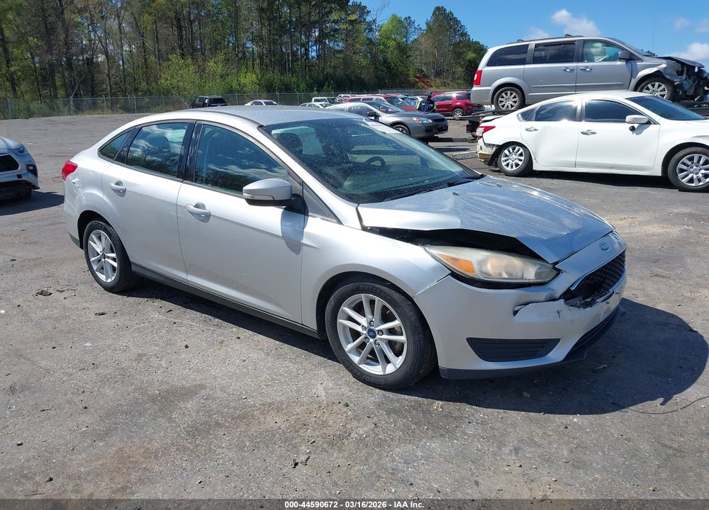 2017 FORD FOCUS SE VIN: 1FADP3F29HL315547