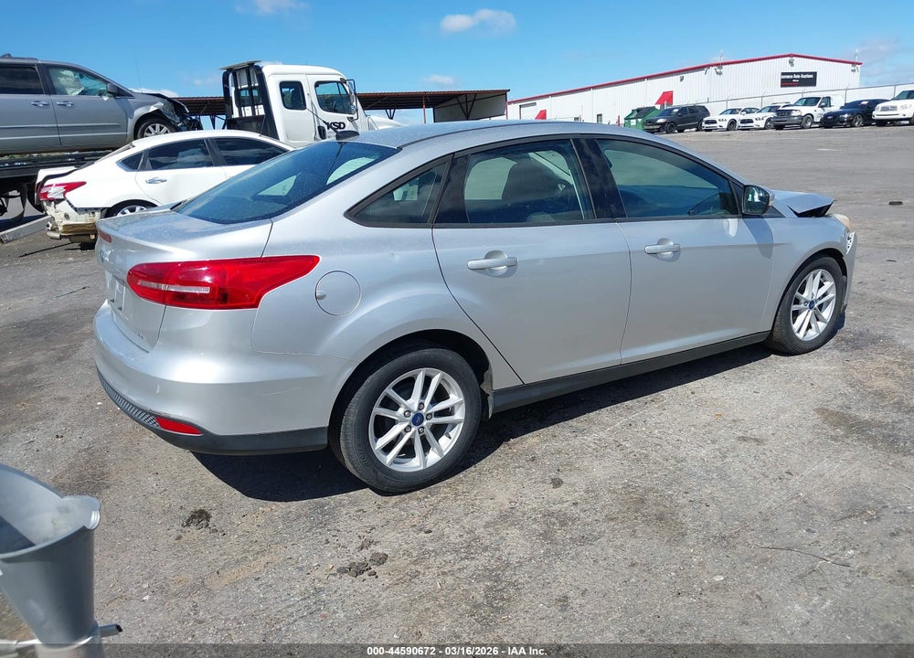 2017 FORD FOCUS SE VIN: 1FADP3F29HL315547
