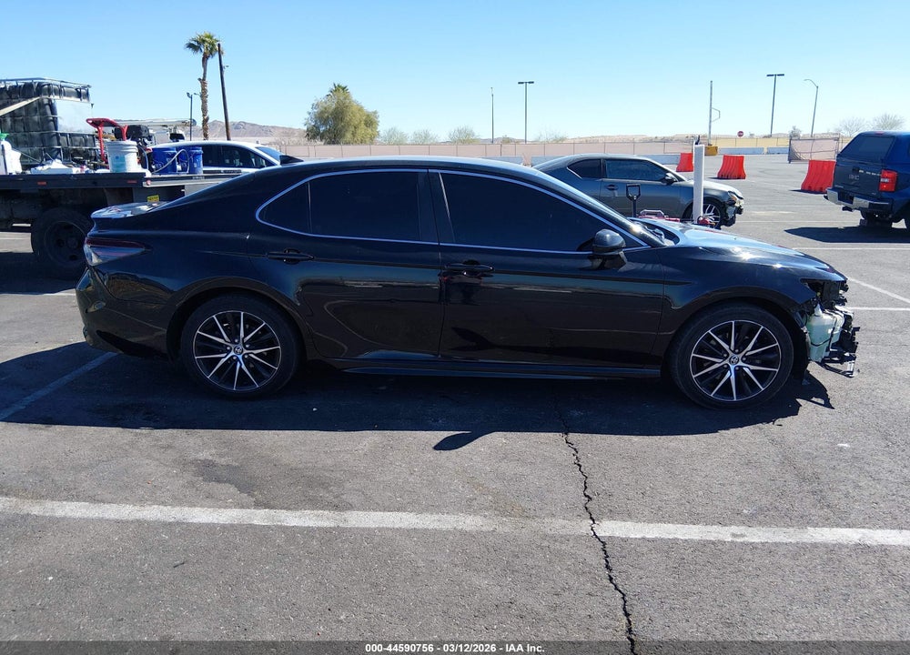 2021 TOYOTA CAMRY SE VIN: 4T1G11AKXMU521531