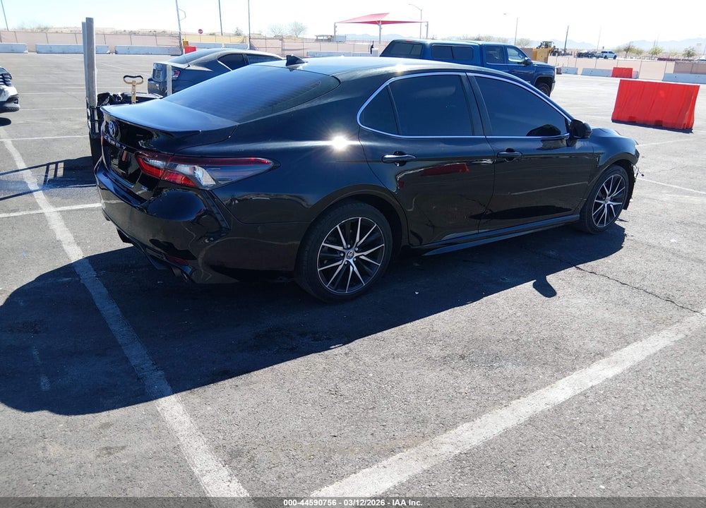 2021 TOYOTA CAMRY SE VIN: 4T1G11AKXMU521531