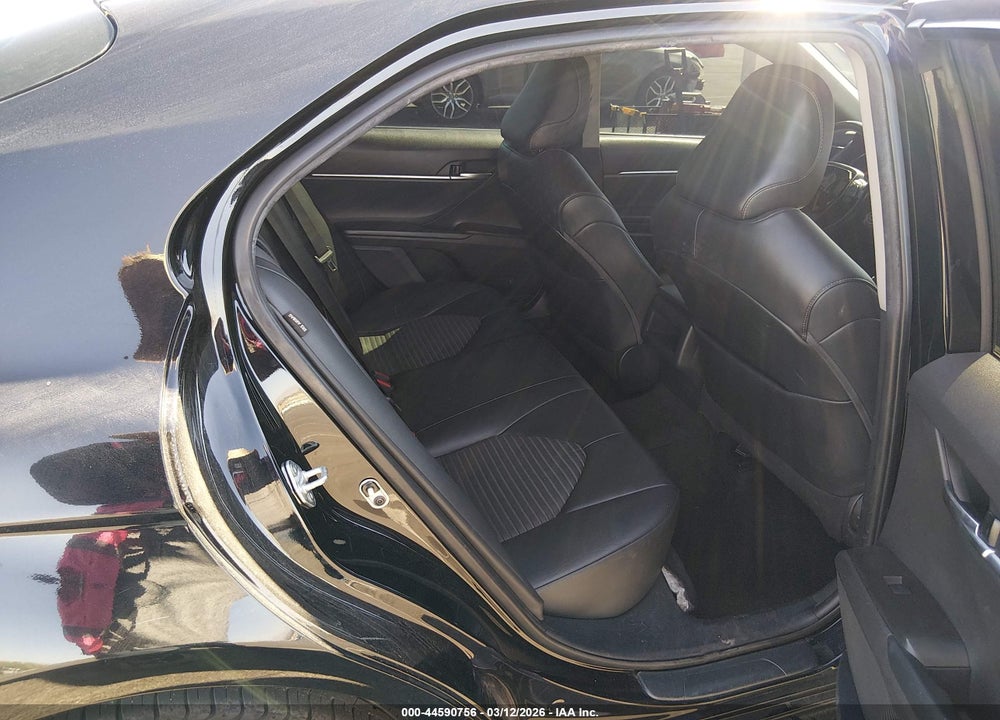 2021 TOYOTA CAMRY SE VIN: 4T1G11AKXMU521531