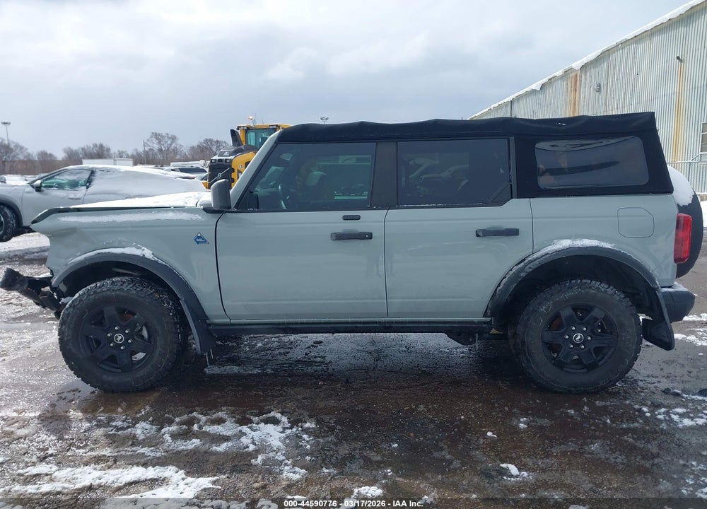 2021 FORD BRONCO BLACK DIAMOND VIN: 1FMEE5DH0MLA84437
