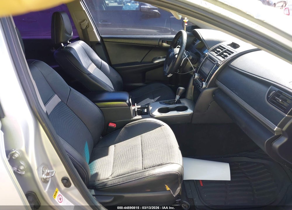 2014 TOYOTA CAMRY SE VIN: 4T1BF1FK4EU773782