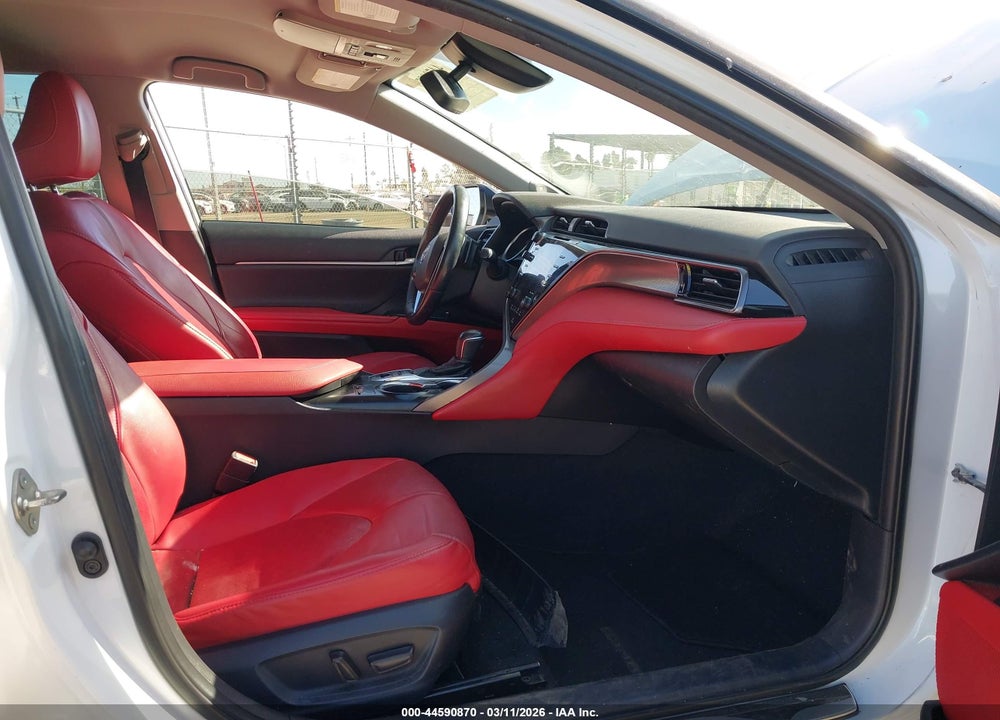 2019 TOYOTA CAMRY XSE VIN: 4T1B61HK2KU296732