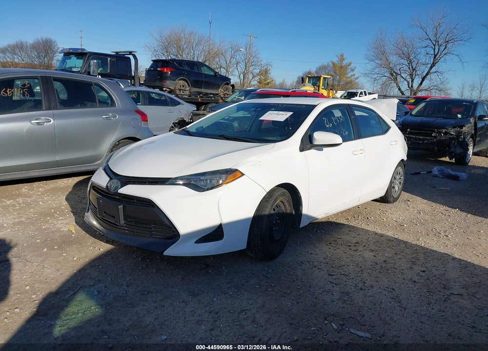 2019 TOYOTA COROLLA LE VIN: 2T1BURHE6KC166484