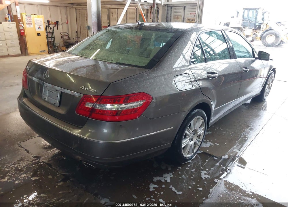 2013 MERCEDES-BENZ E 350 4MATIC VIN: WDDHF8JB6DA737029