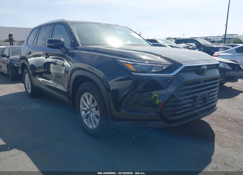 2026 TOYOTA GRAND HIGHLANDER XLE VIN: 5TDAAAA56TS036715