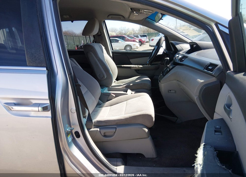 2011 HONDA ODYSSEY EX VIN: 5FNRL5H48BB034940